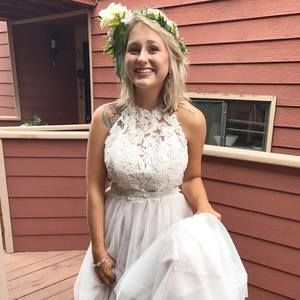 Meet your Posher, Alyssa